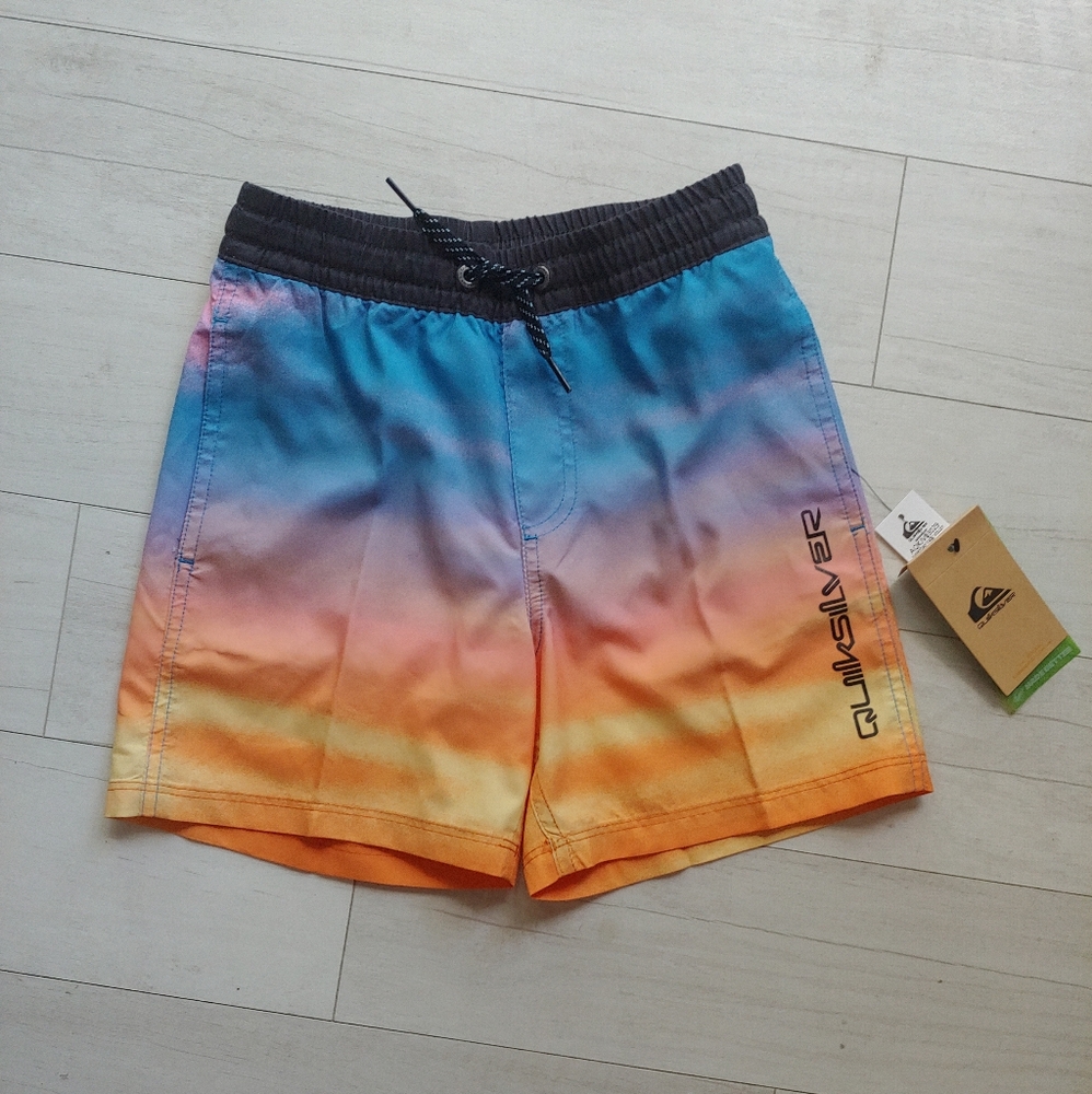 QUIKSILVER NEW boys Everyday Fade Volley Boardshorts